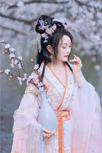 摆脱炮灰命运，从快穿开始全章节阅读