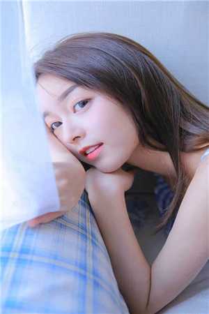 策反大小乔，推倒三国众美全集小说