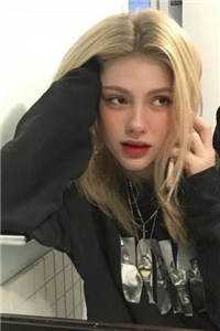 全文阅读闪婚后，她努力赚钱养霸总老公