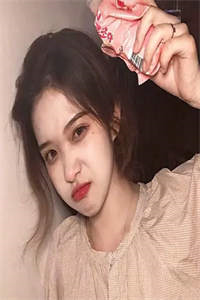 畅销巨著00后校长上任，同行被我逼疯了