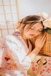 神豪：开局救人，绝美老师找上门完整阅读