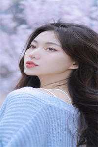 糊咖女星娇媚，禁欲佛子甘做裙下臣