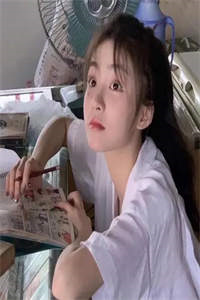开局穿成炮灰，小团子她狂透剧情