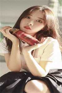 穿成霸总妻，我炮灰碾压女主角！精品畅读