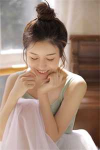 青楼女子要从良，侯爷首辅请靠边全文