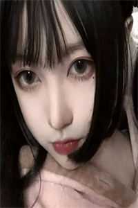 刚穿越，就奖励我葵花宝典？小说全集