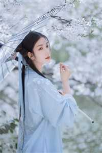 囤粮救夫：侯府夫人有神威小说