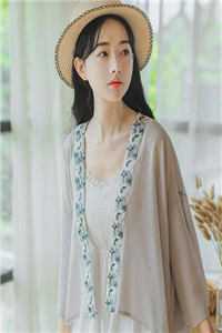 夫人重生后，把大佬撩麻了