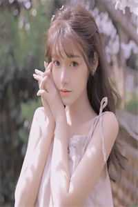 畅销书目离婚后，疯批总裁日夜失控