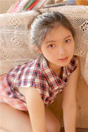 穿成明君心尖宠，众妃谄媚我开摆完整文本阅读
