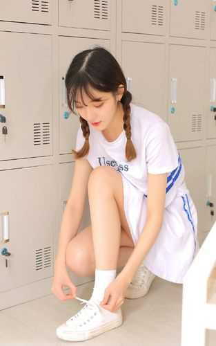 闪婚后，残疾大佬抱我转圈圈精品文