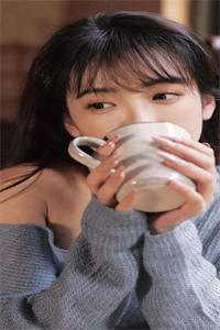 陪校花减肥成功，美人奖励双丰收畅销书籍