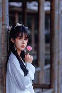 文章全文找到八个亲哥哥后，京圈无人敢惹她