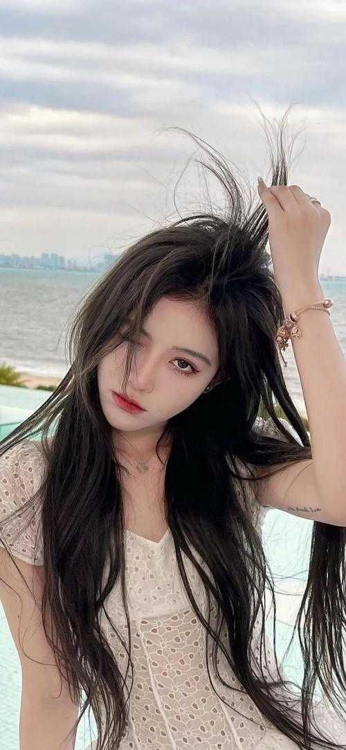 完整章节阅读嫁给阴鸷国师后,夫人她每天都想守寡