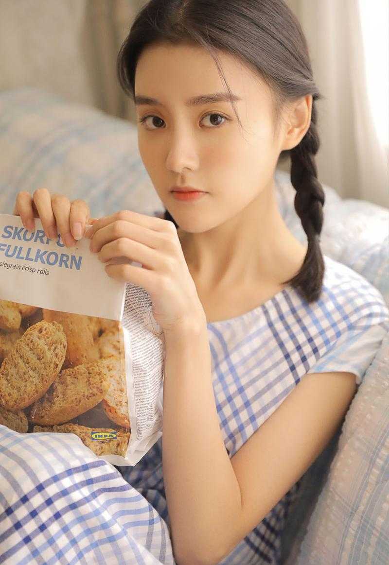 游戏：绑定摆烂系统，我暴打AG畅销巨作