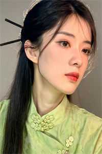 全文白月光谈恋爱，我却被批评教育了