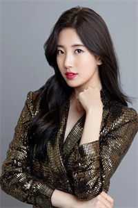 活成前任白月光后，她桃花朵朵开大结局