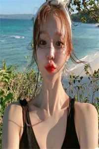 精品全集被捕入狱后，未婚夫带着新科技参加审判