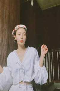 精品推荐三年大旱，我把自己卖给了人贩子