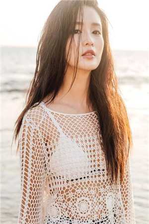 夫人离婚后,军阀大佬一夜白头