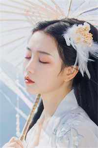 暗夜销婚:轻抚她,宠坏她全篇