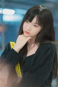 房地产销售看上我的贫困生未婚夫无删减+无广告