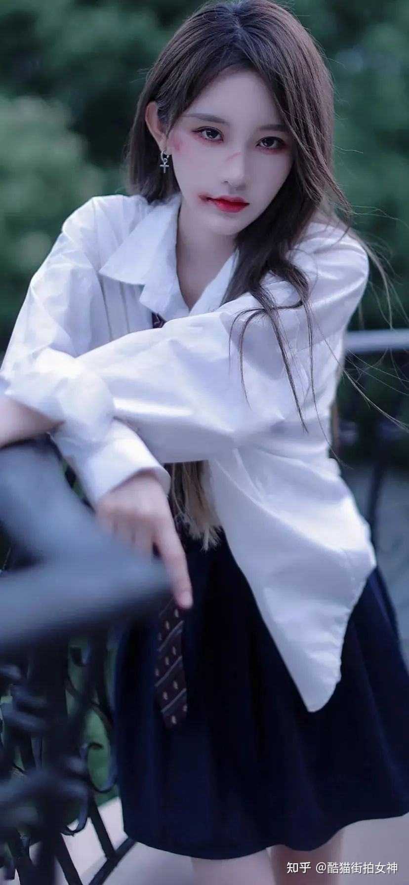 十年错爱终成空