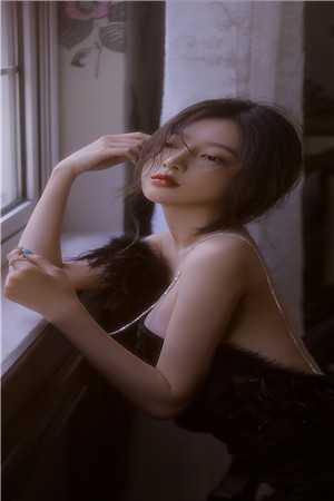 青色似玉月如钩剧情