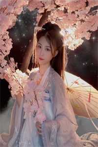 穿成小炮灰，疯批反派爱惨了姜恰霍闻翊大结局