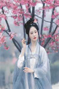 在爱面前,我们赤诚无虞最完整版