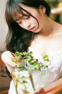 昏君挖我胎盘后，我觉醒了女帝系统爽文