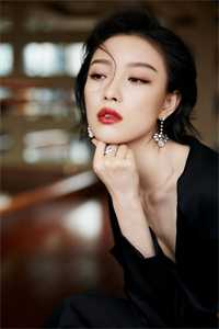 拒当总裁的舔狗后，她被辞退了免费阅读