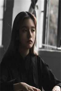 免费重生后，成了七零大佬怀里的小娇宝