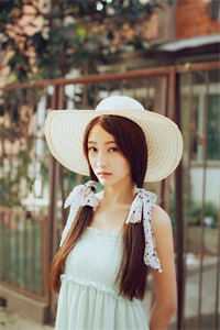 我与咸鱼画押,玄学大佬马甲被扒TXT