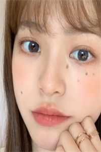 娱乐修罗场：恋综现场全是我前女友大结局