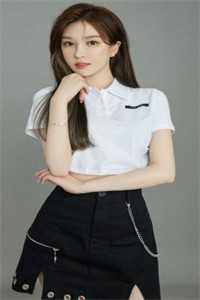 全文章节哄堂大孝！疯批小姑娘她打脸上瘾