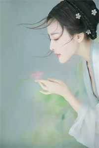 快苟到无敌，父皇让我娶隔壁女帝小说