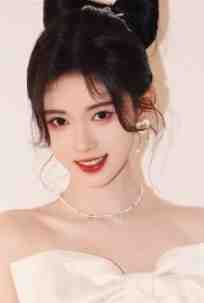 小说全集婚礼当天，前夫大佬竟想当众抢婚