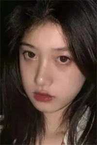 免费穿成反派后，她在宗门成了团宠小师妹