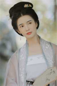 总裁，夫人她带着仨孩子离家出走了小说