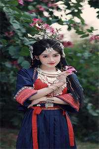 完整版重生拒舔选毒宠，校花女神倒追了