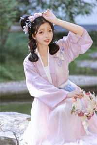 和豪门大佬闪婚后，他真的陪我虐渣畅读精品