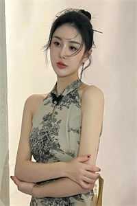 穿成新兵，系统带我狠刷军队记录全本小说
