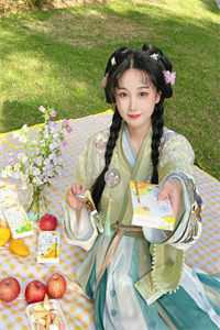 温柔娇美白月光重生后，拳打四方小说全集