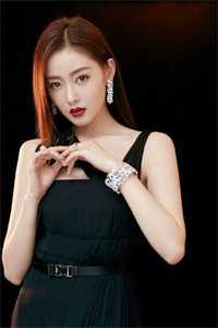 全文小说狂龙出山：绝美未婚妻
