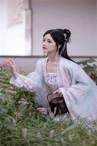 重生八次！我从娘胎开始宫斗全文小说