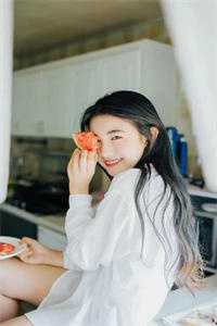 穿成洗脚婢后，我躺赢在暴君怀里精品全篇