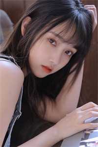 惊！疯批女配重生后硬刚穿越女完整版