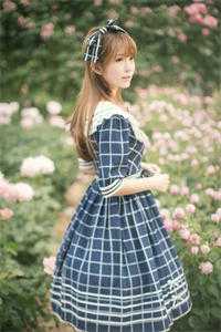 畅销巨著开局万亿败家资金神豪她美又飒\r