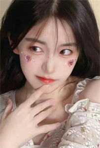 哭坟后，我成了大明继承人精选小说
